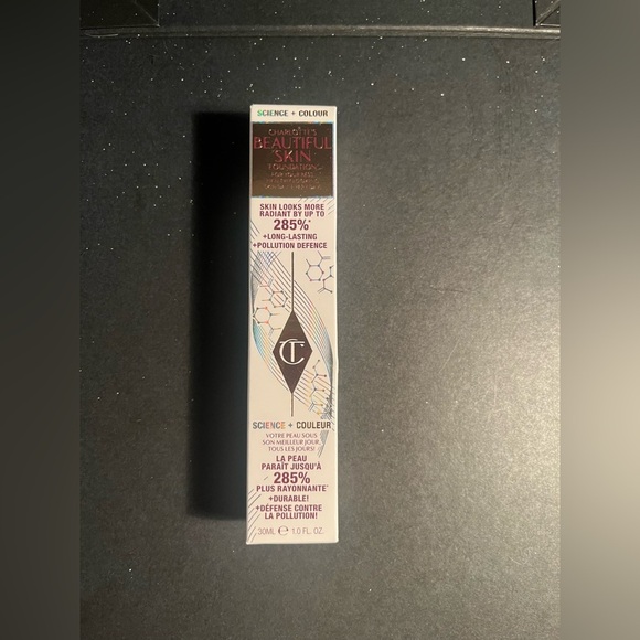 Charlotte Tilbury Beautiful Skin Foundation - neutral ⭐️⭐️⭐️⭐️⭐️⭐️⭐️⭐️ - Picture 3 of 6